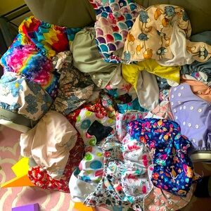24 cloth diapers with inserts and wet bag